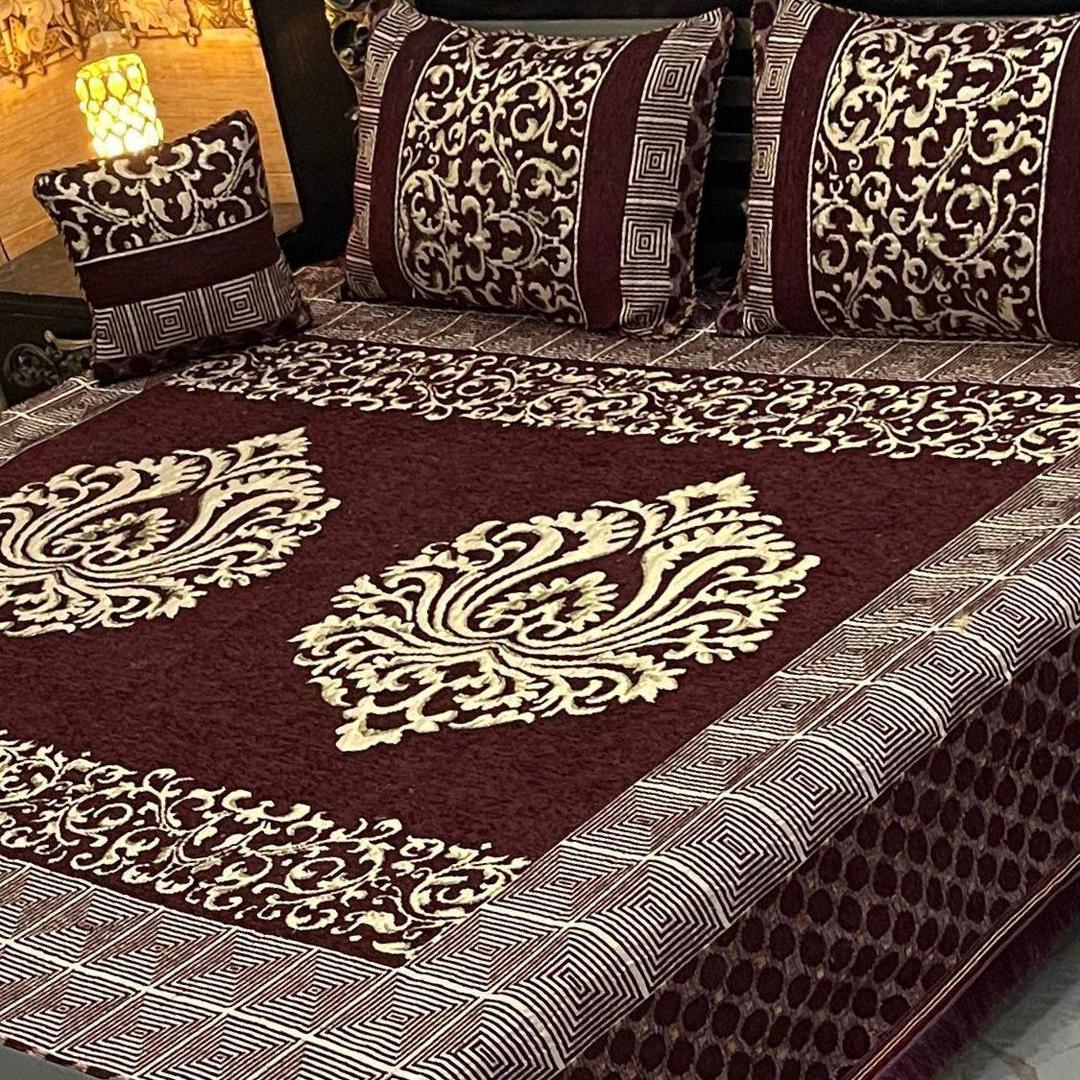 Luxurious Velvet Jacquard King Size Bedsheet Set - 4 Pcs with Embroidered Design