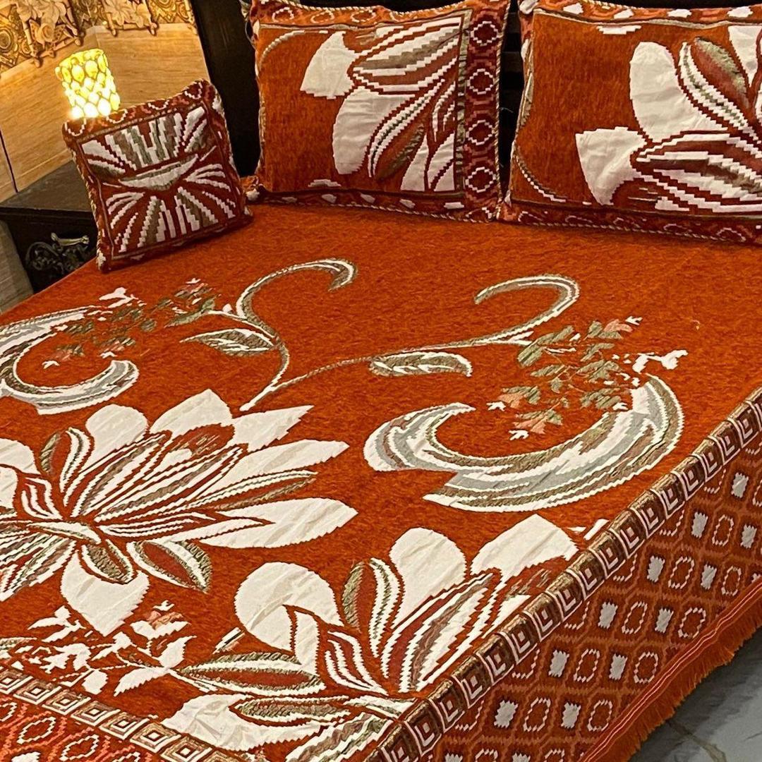 Luxurious Velvet Jacquard King Size Bedsheet Set - 4 Pcs with Embroidered Design